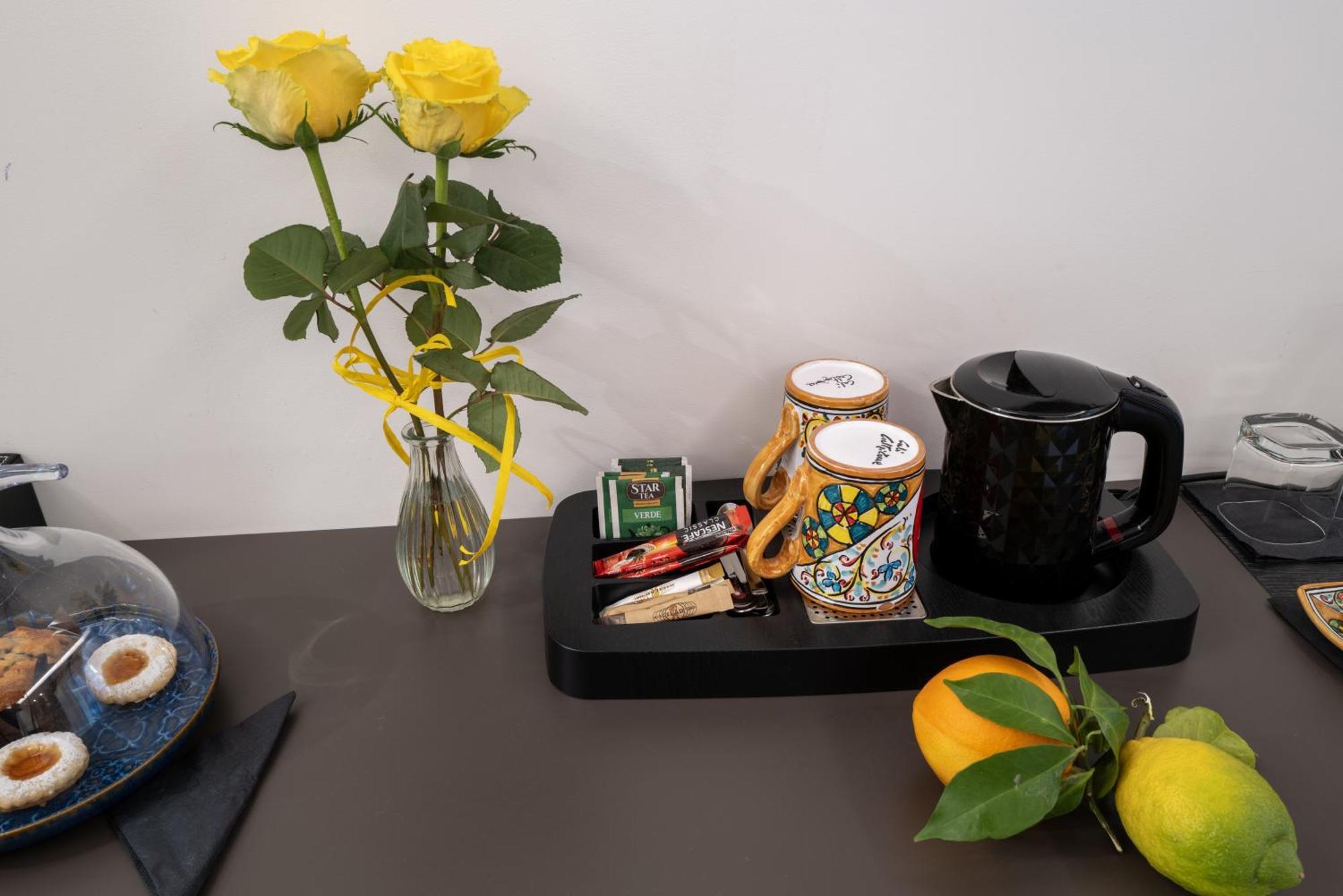 Taormina Charming Rooms Bagian luar foto