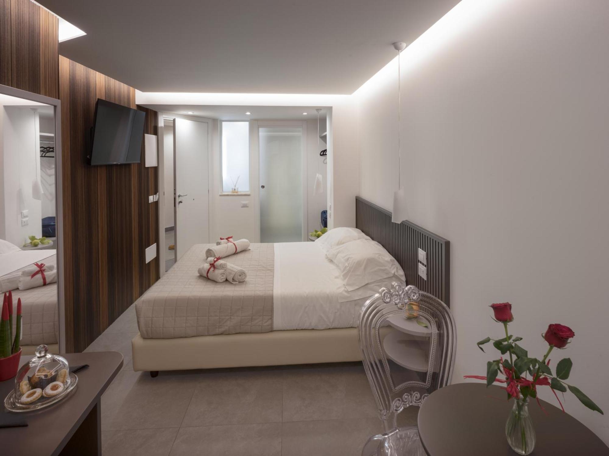 Taormina Charming Rooms Bagian luar foto